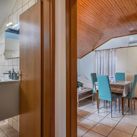 Iva - Happy Apartament *